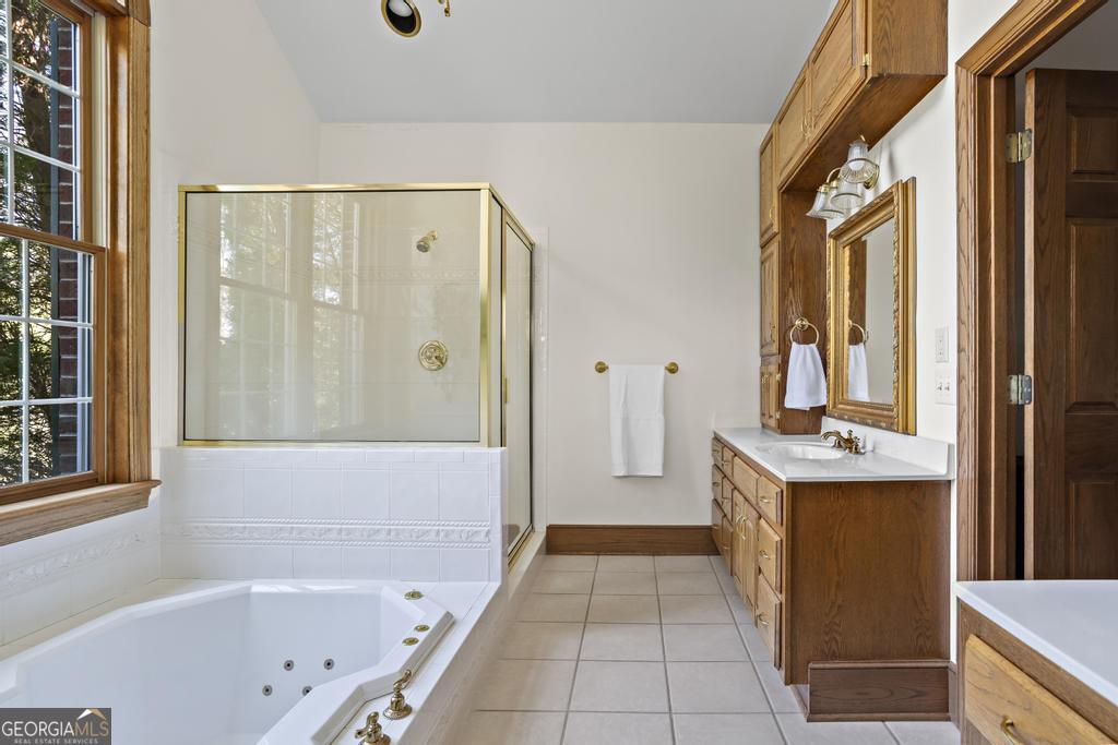 280 Wilfar Strasse Property Photo 23