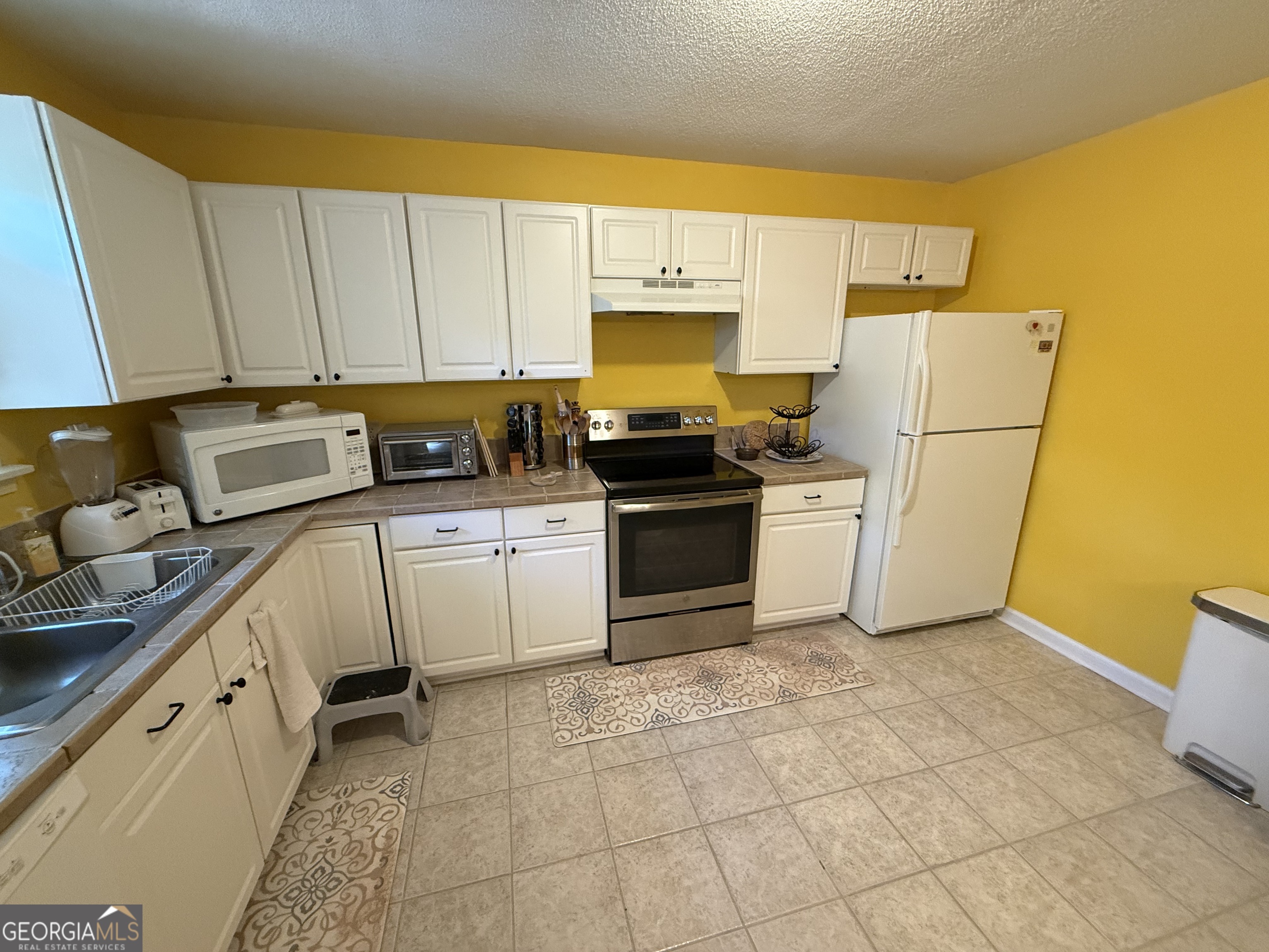 108 Atkinson Drive Property Photo 8
