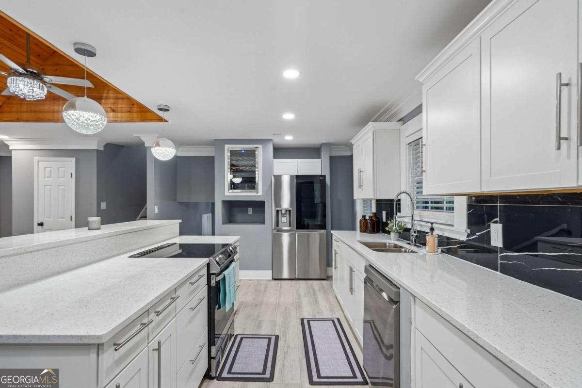 1564 Bubbling Creek Road Ne Property Photo 13