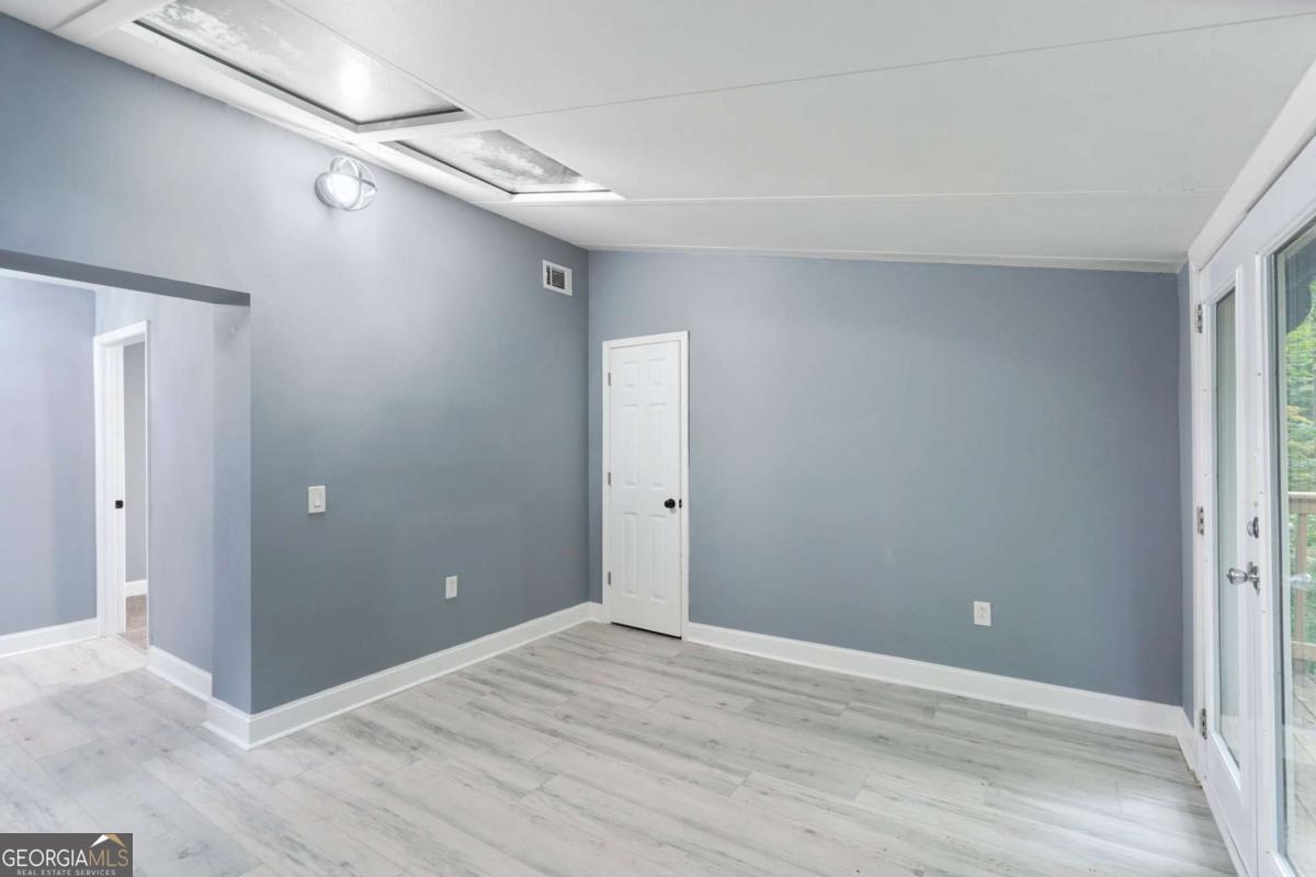 1564 Bubbling Creek Road Ne Property Photo 25