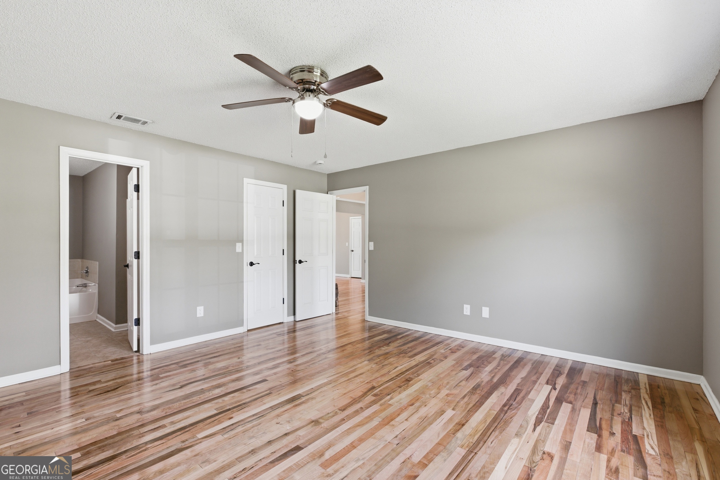 171 Winding Way Property Photo 18
