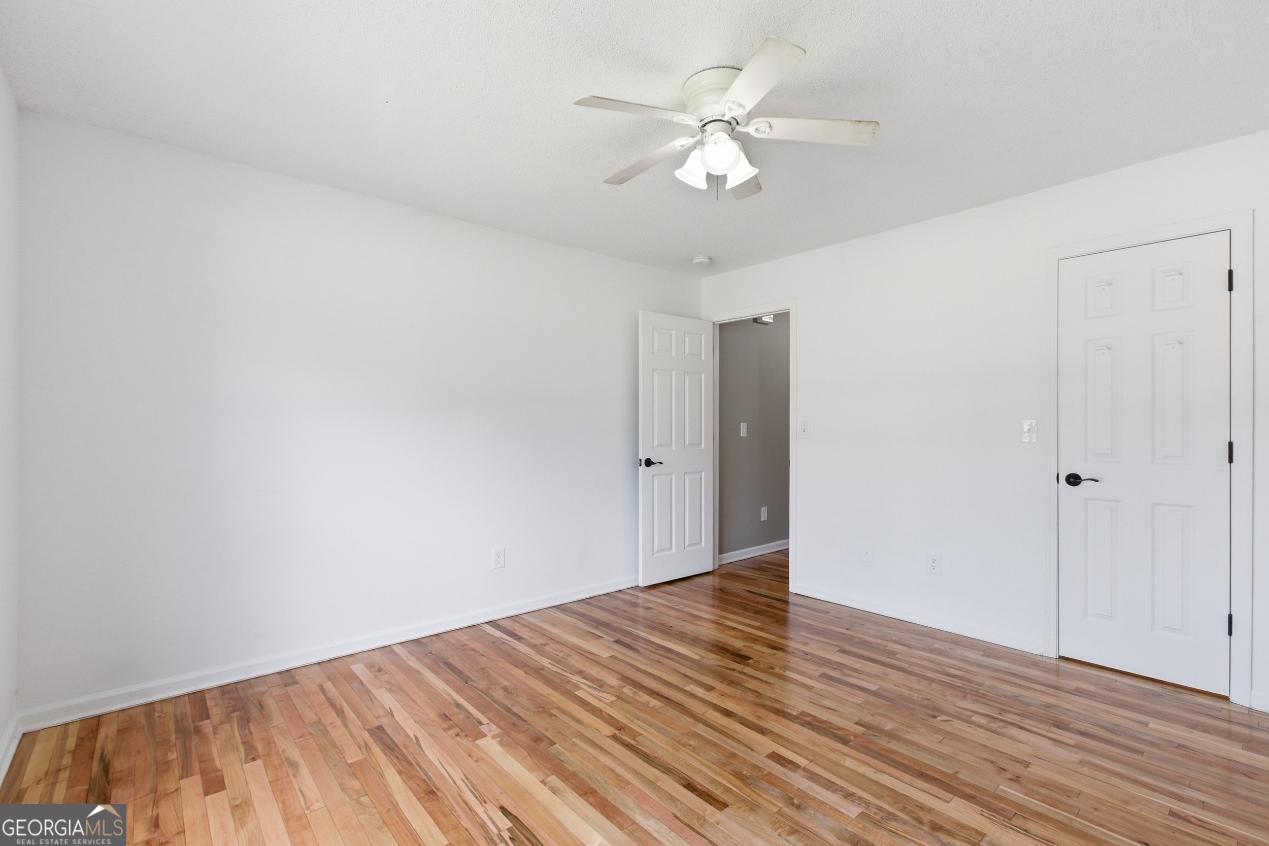 171 Winding Way Property Photo 23