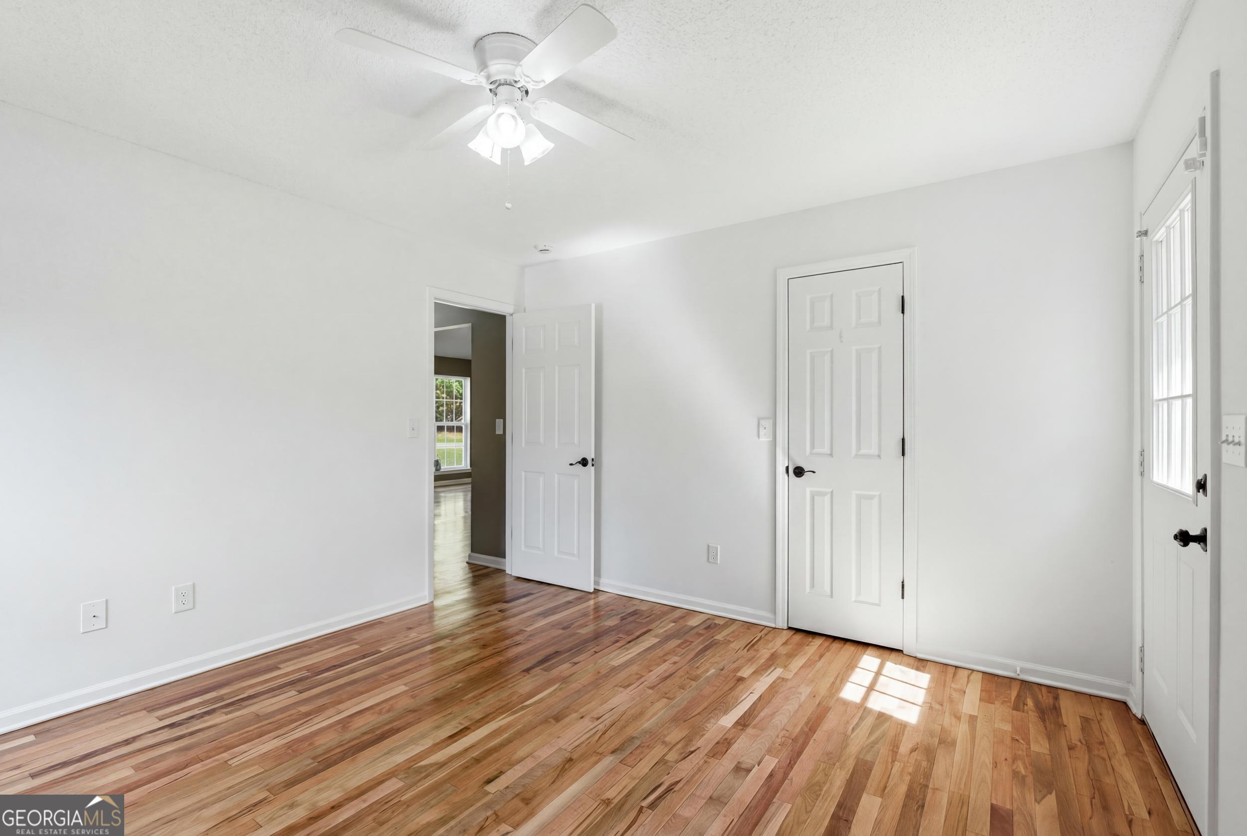 171 Winding Way Property Photo 26