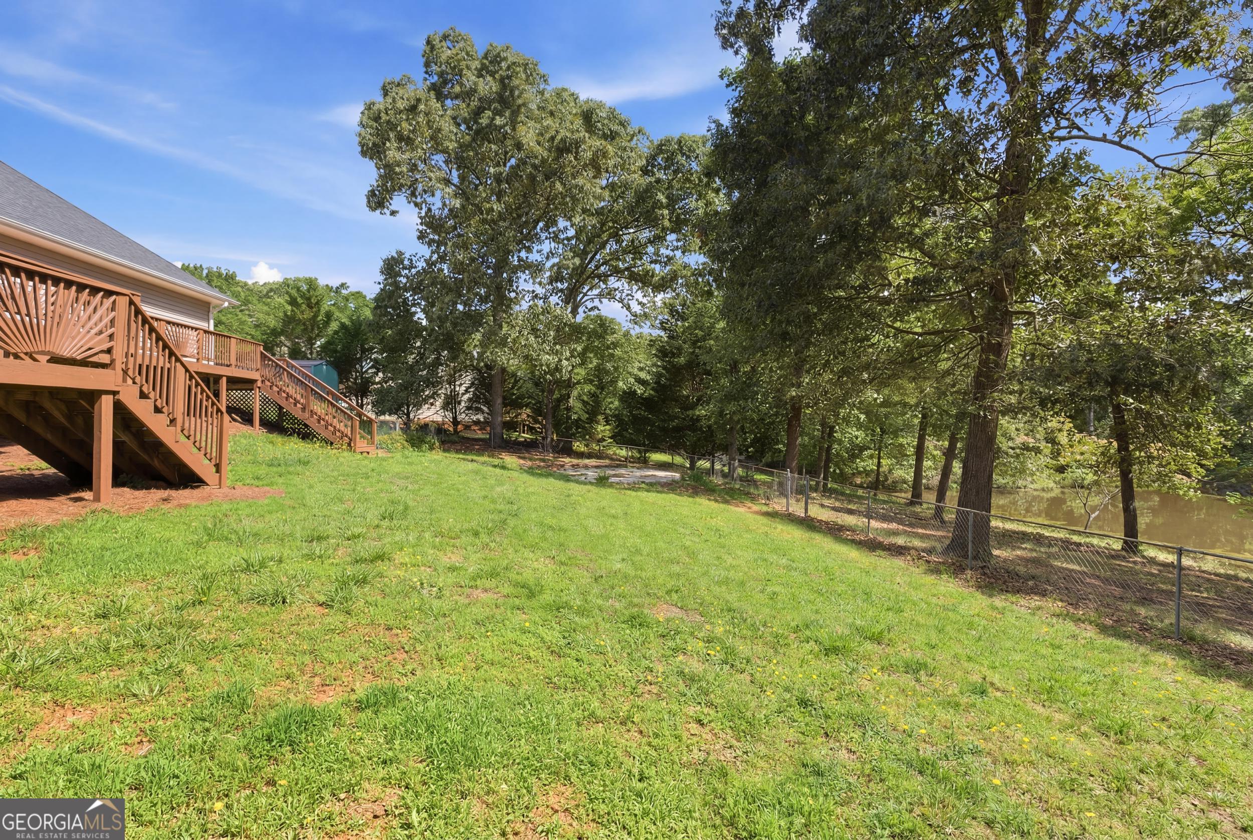 171 Winding Way Property Photo 29