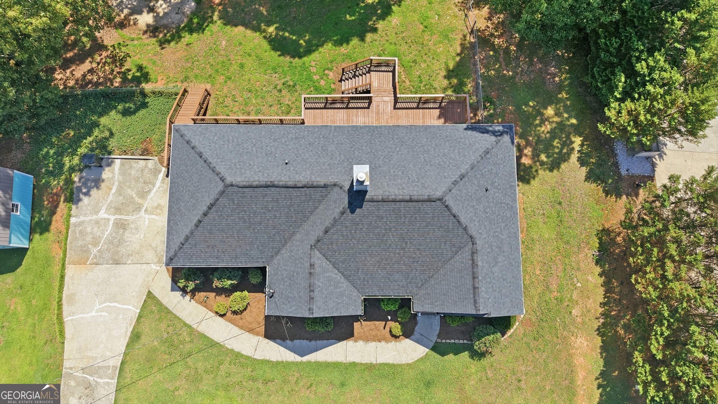 171 Winding Way Property Photo 30