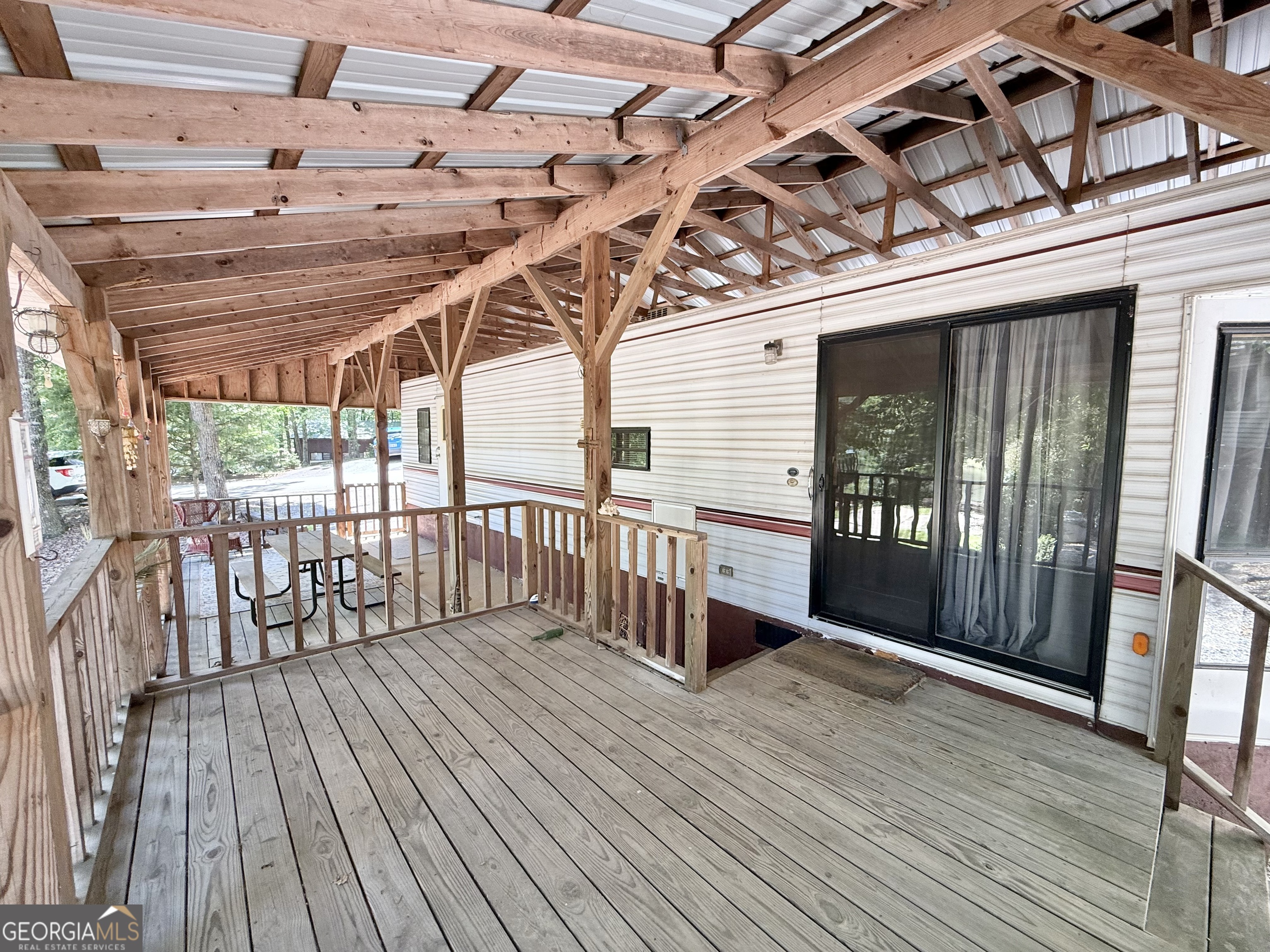 151 Cindy Parkway Property Photo 2