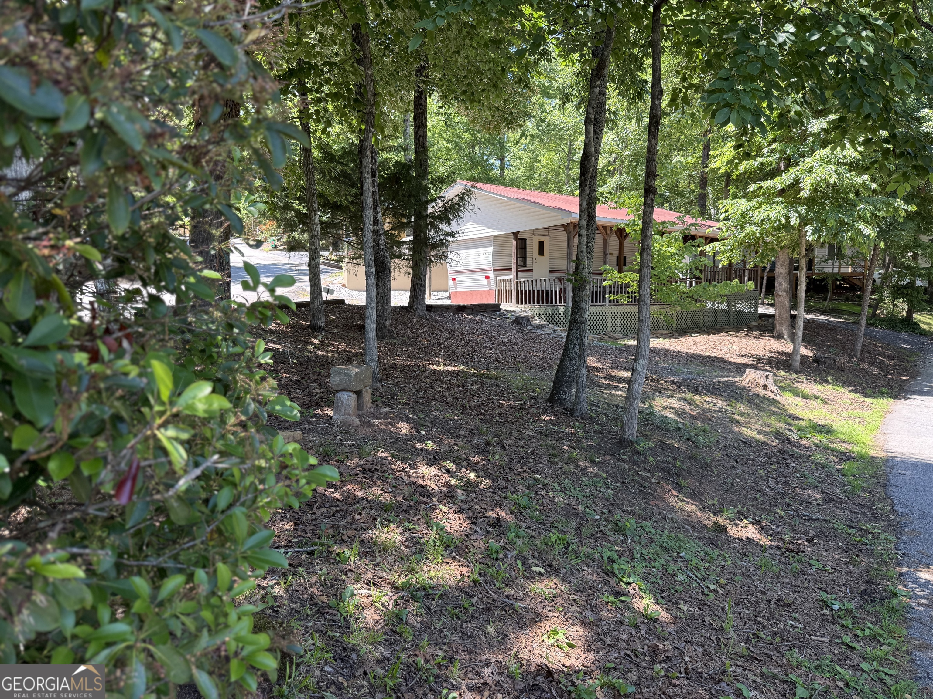 151 Cindy Parkway Property Photo 20