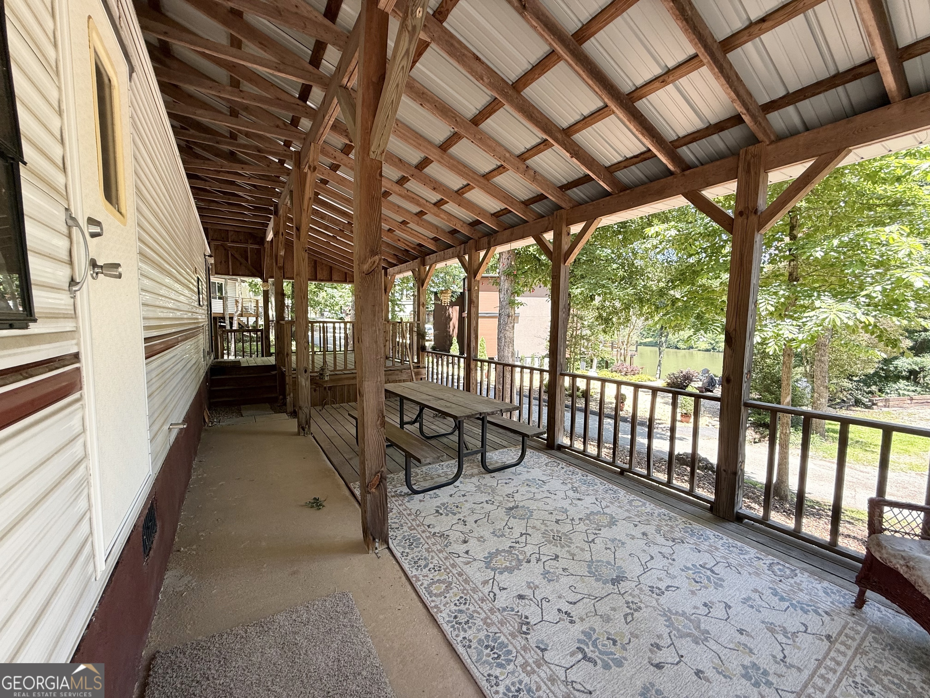 151 Cindy Parkway Property Photo 28