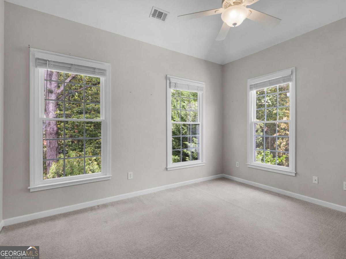 1452 Sylvan Circle Property Photo 28
