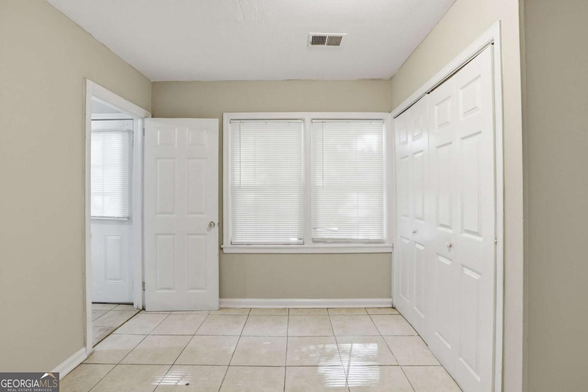 2275 Old Spring Road Se Property Photo 13