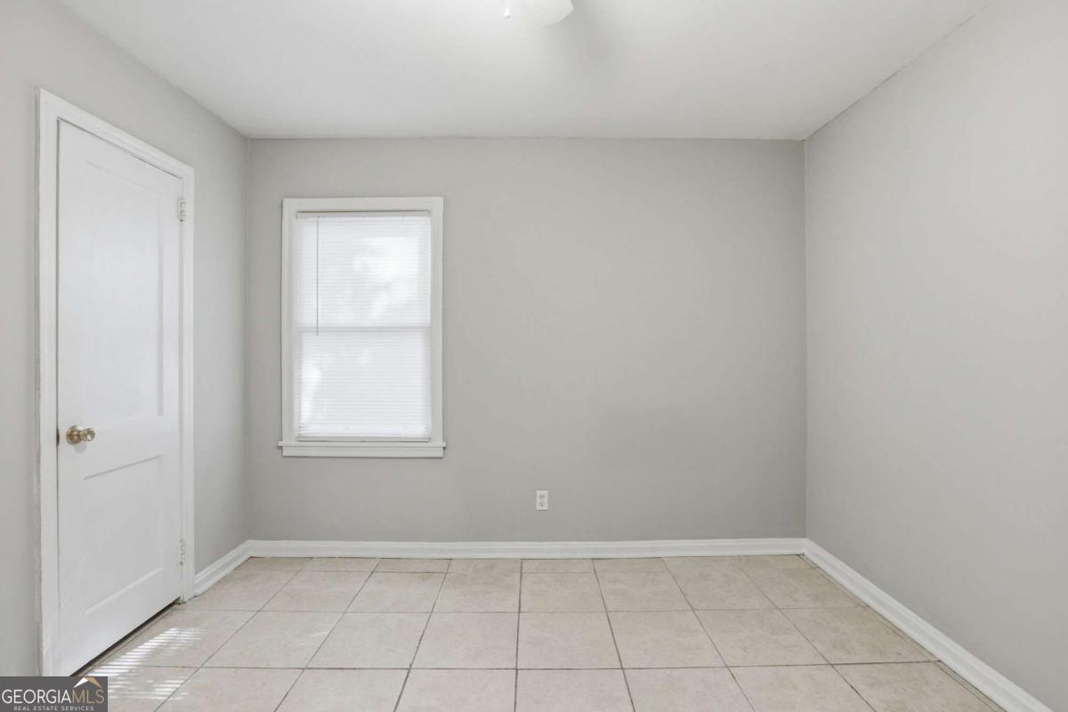 2275 Old Spring Road Se Property Photo 16