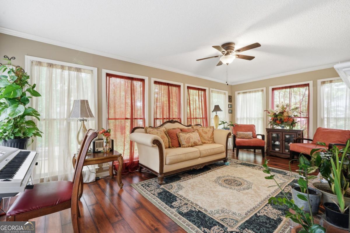 1286 Lake Forest Lane Property Photo 14