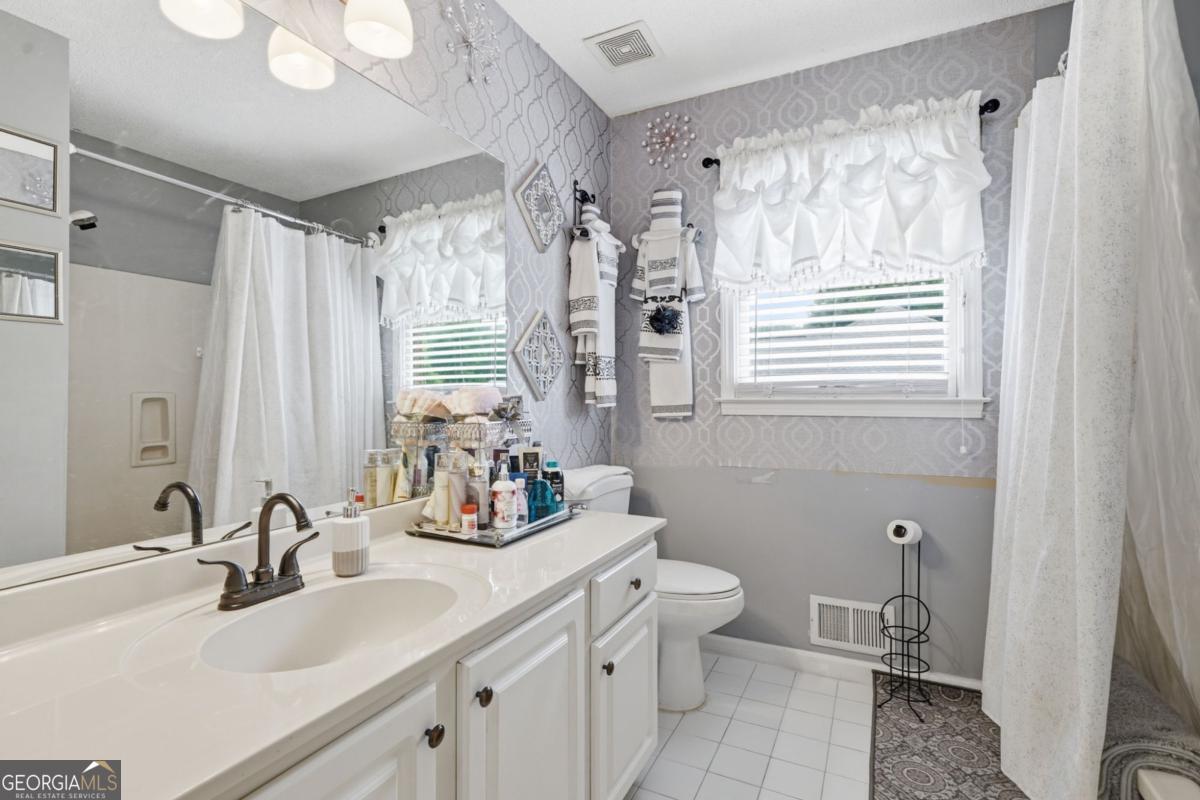 1286 Lake Forest Lane Property Photo 33