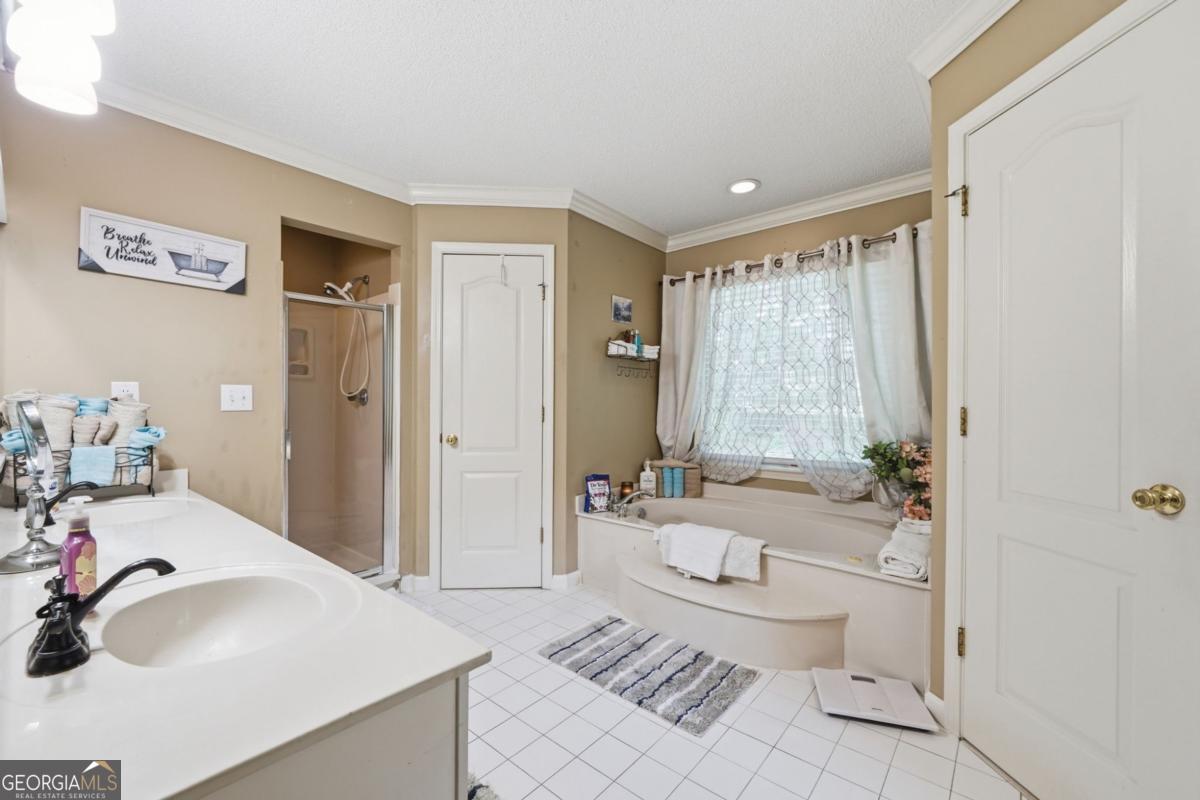 1286 Lake Forest Lane Property Photo 41