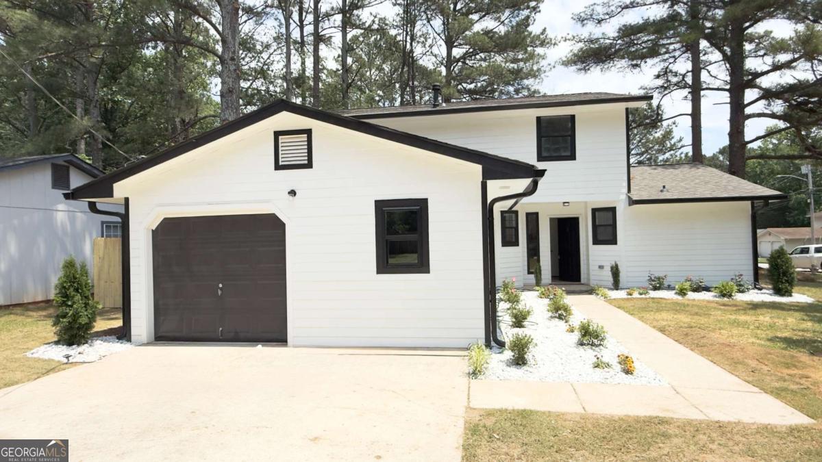 2070 Mallard Way Property Photo 3