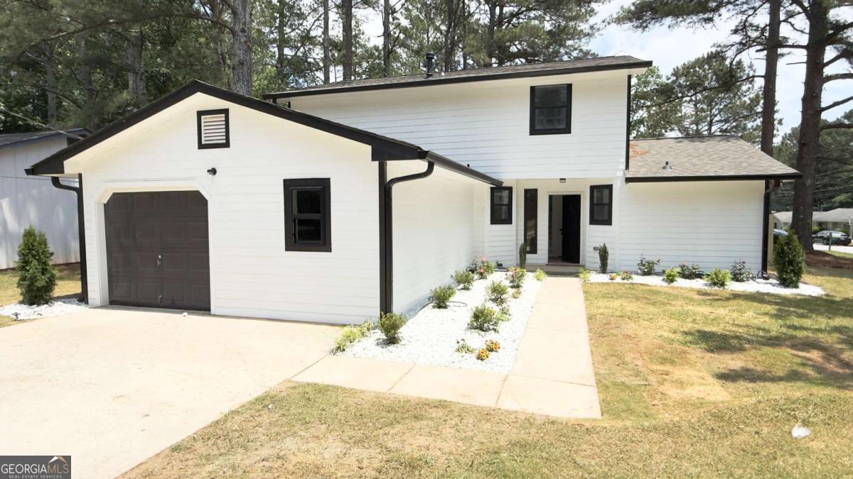 2070 Mallard Way Property Photo 4