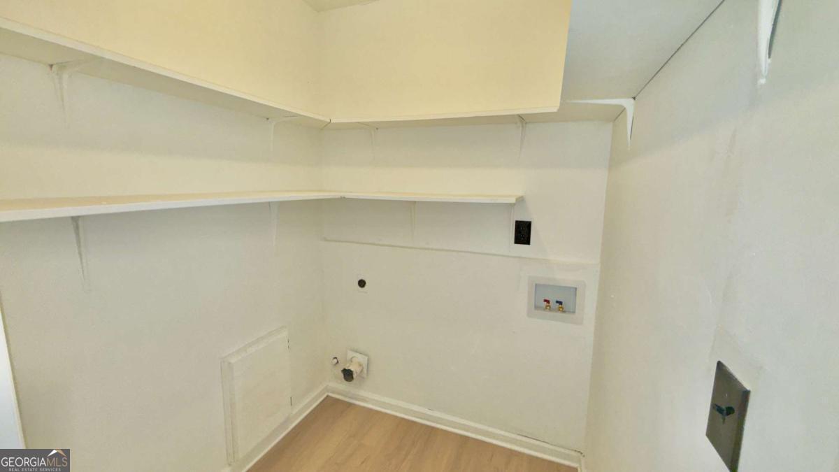2070 Mallard Way Property Photo 19