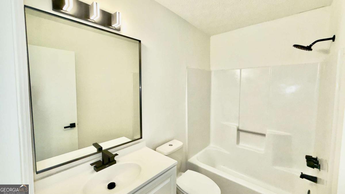2070 Mallard Way Property Photo 23