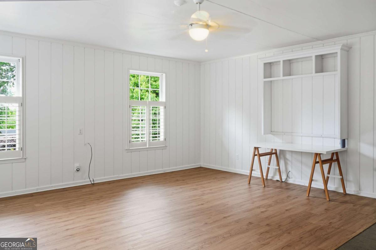 2 Walnut Drive Property Photo 9