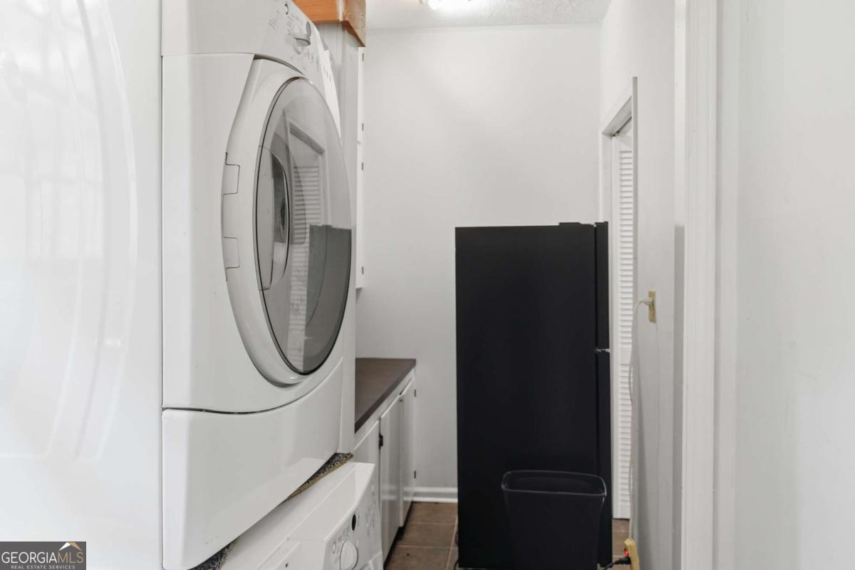 2 Walnut Drive Property Photo 12