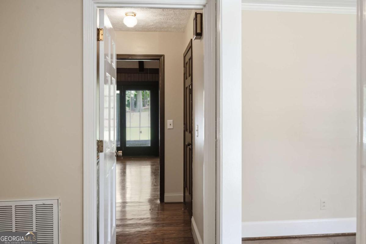 2 Walnut Drive Property Photo 27