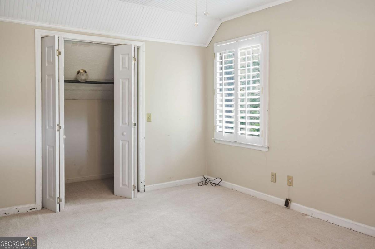2 Walnut Drive Property Photo 42