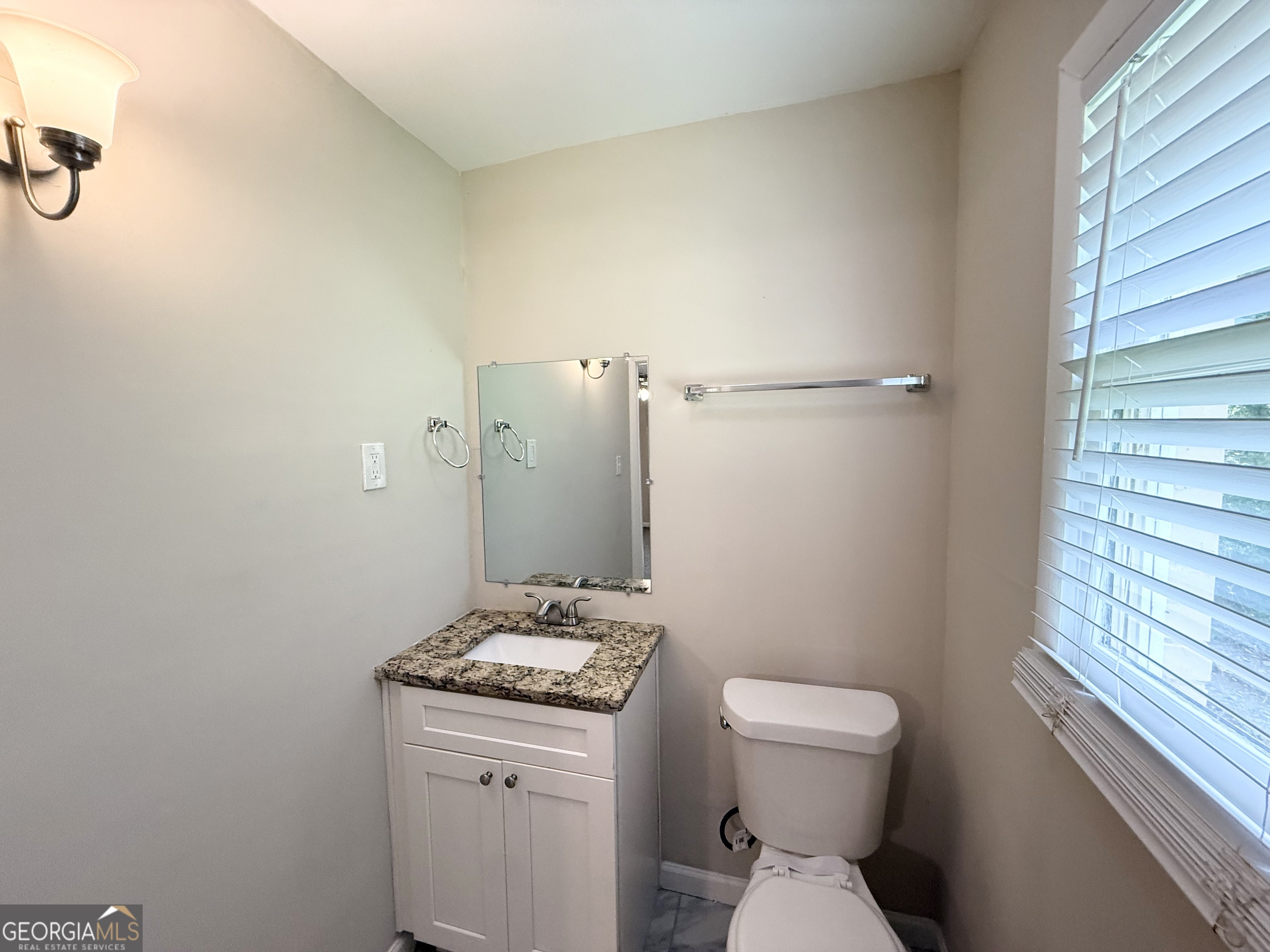 2159 Macon Drive Property Photo 9