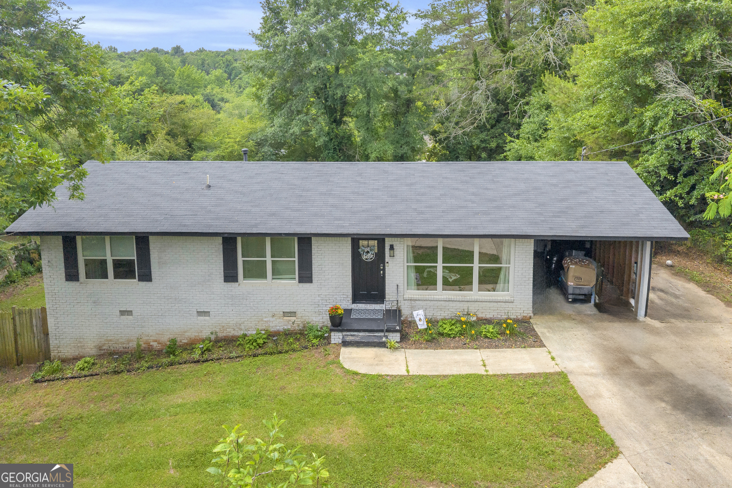 372 Scenic Drive Property Photo 1