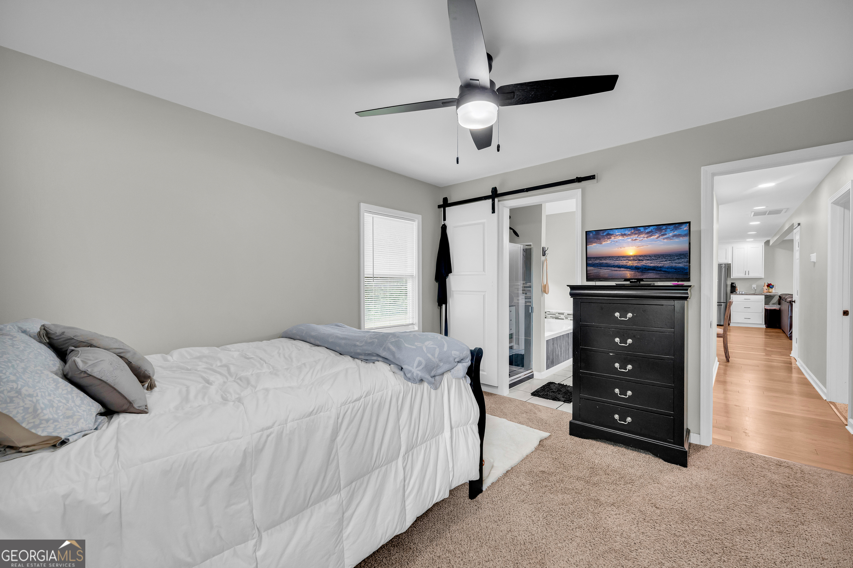 372 Scenic Drive Property Photo 9