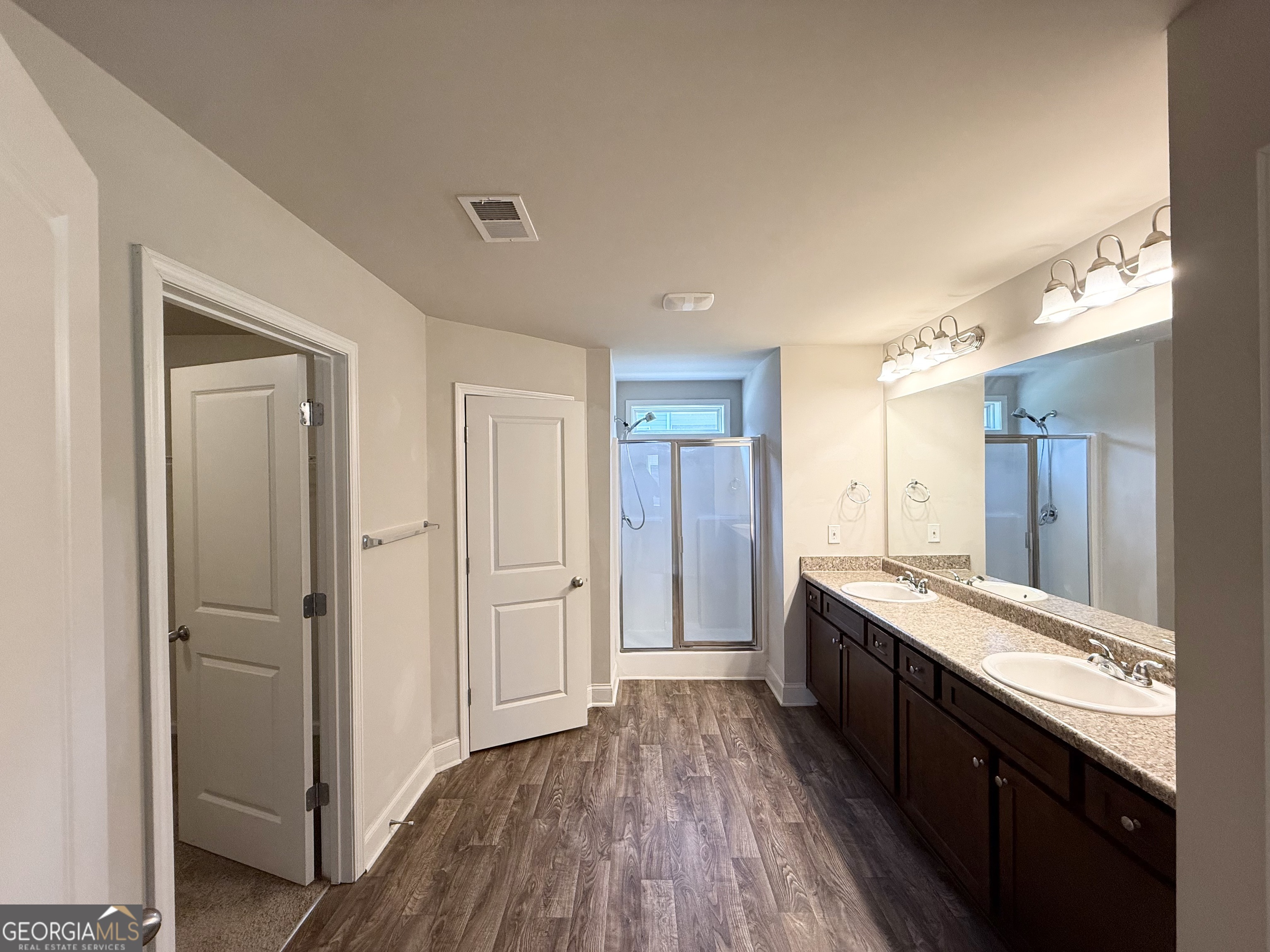 255 Dublin Way Property Photo 11