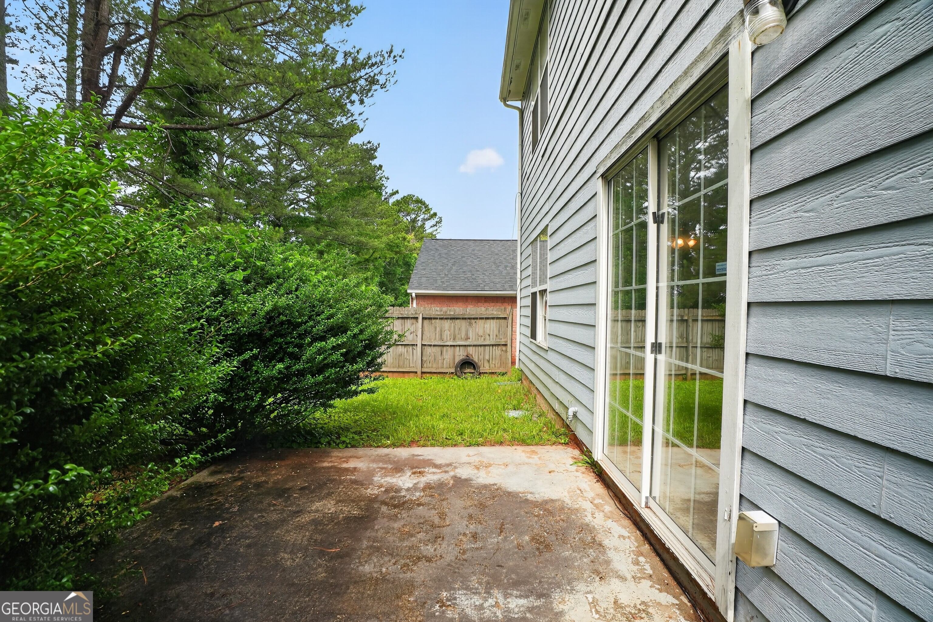6307 Klondike River Road Property Photo 7