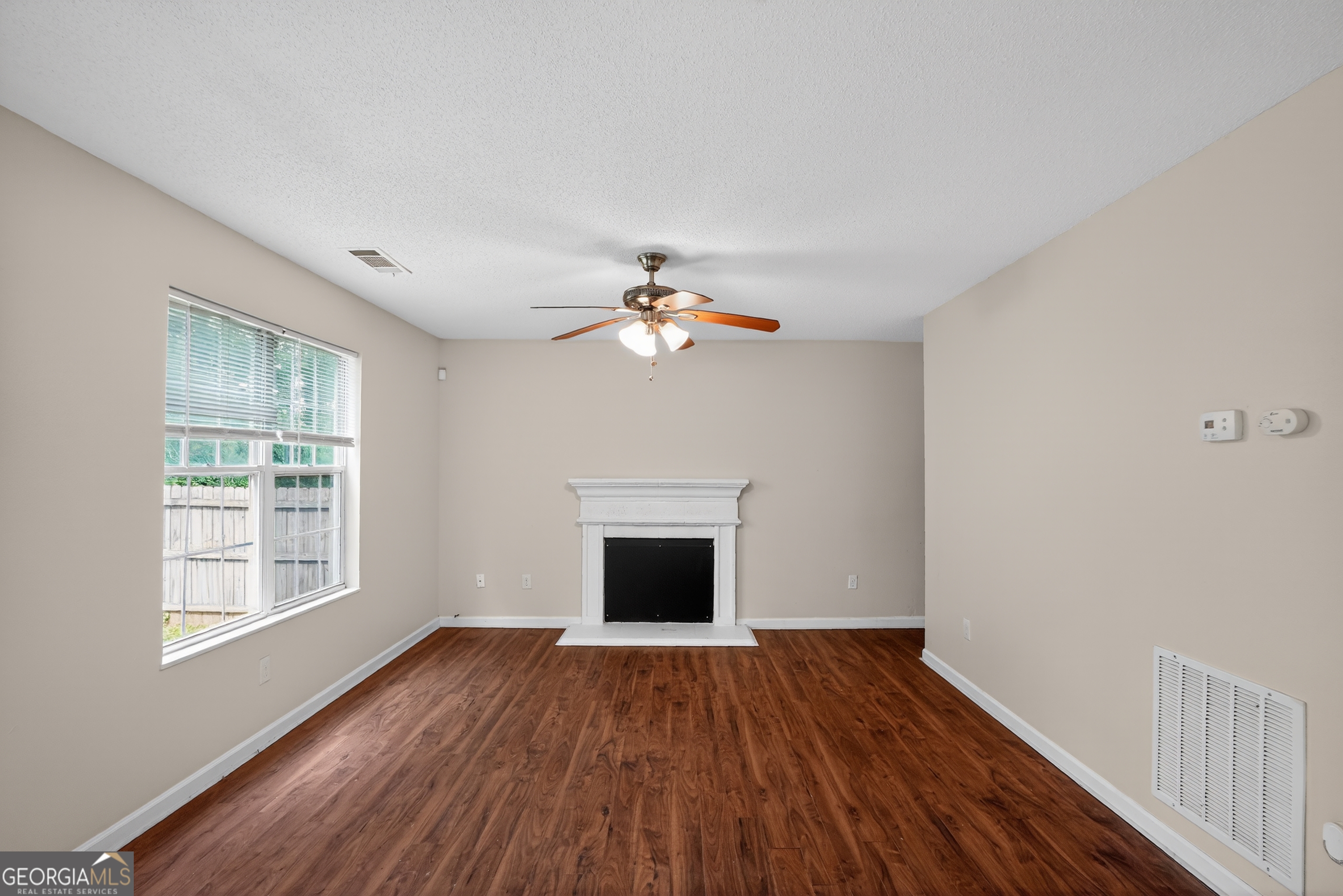6307 Klondike River Road Property Photo 15