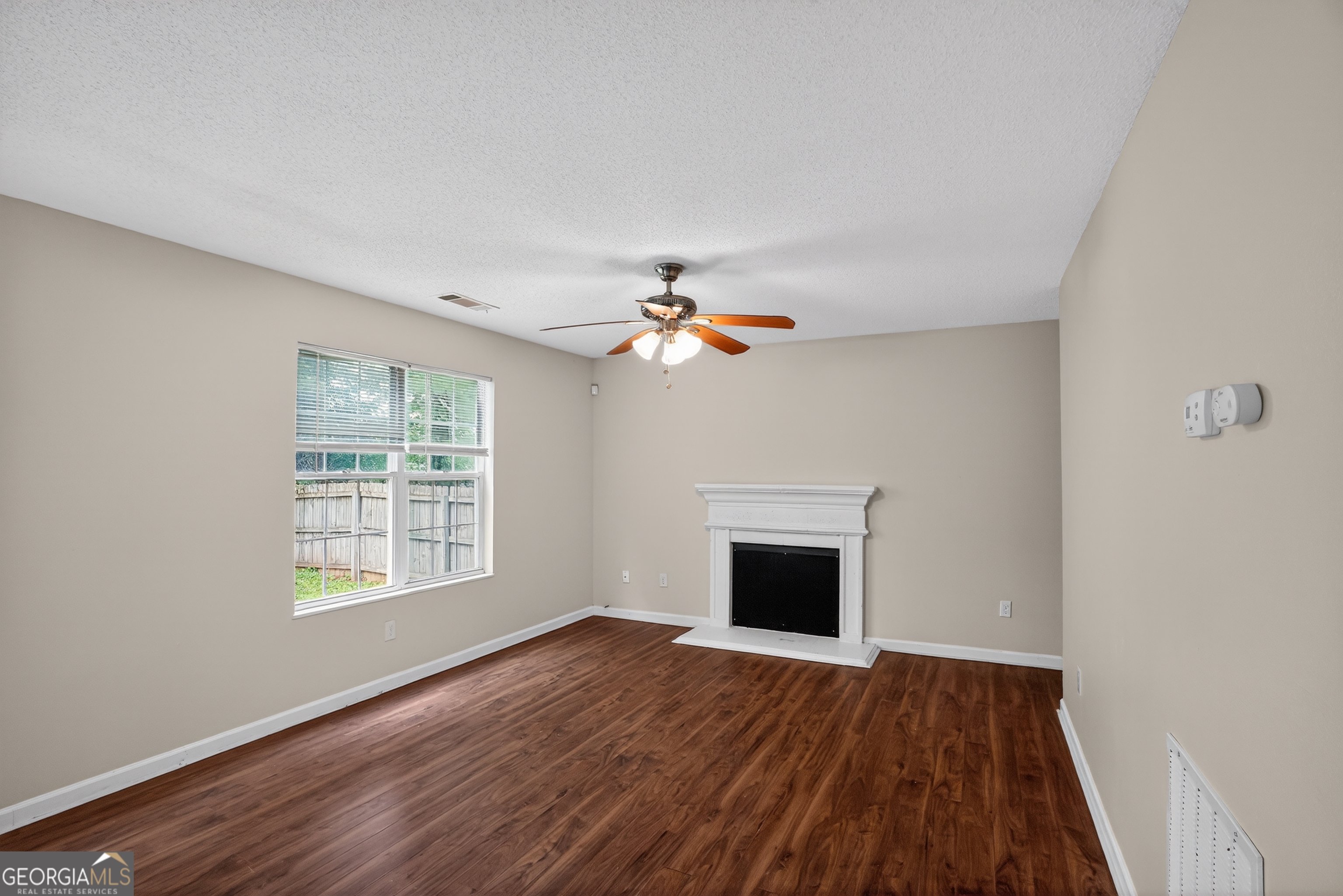 6307 Klondike River Road Property Photo 18