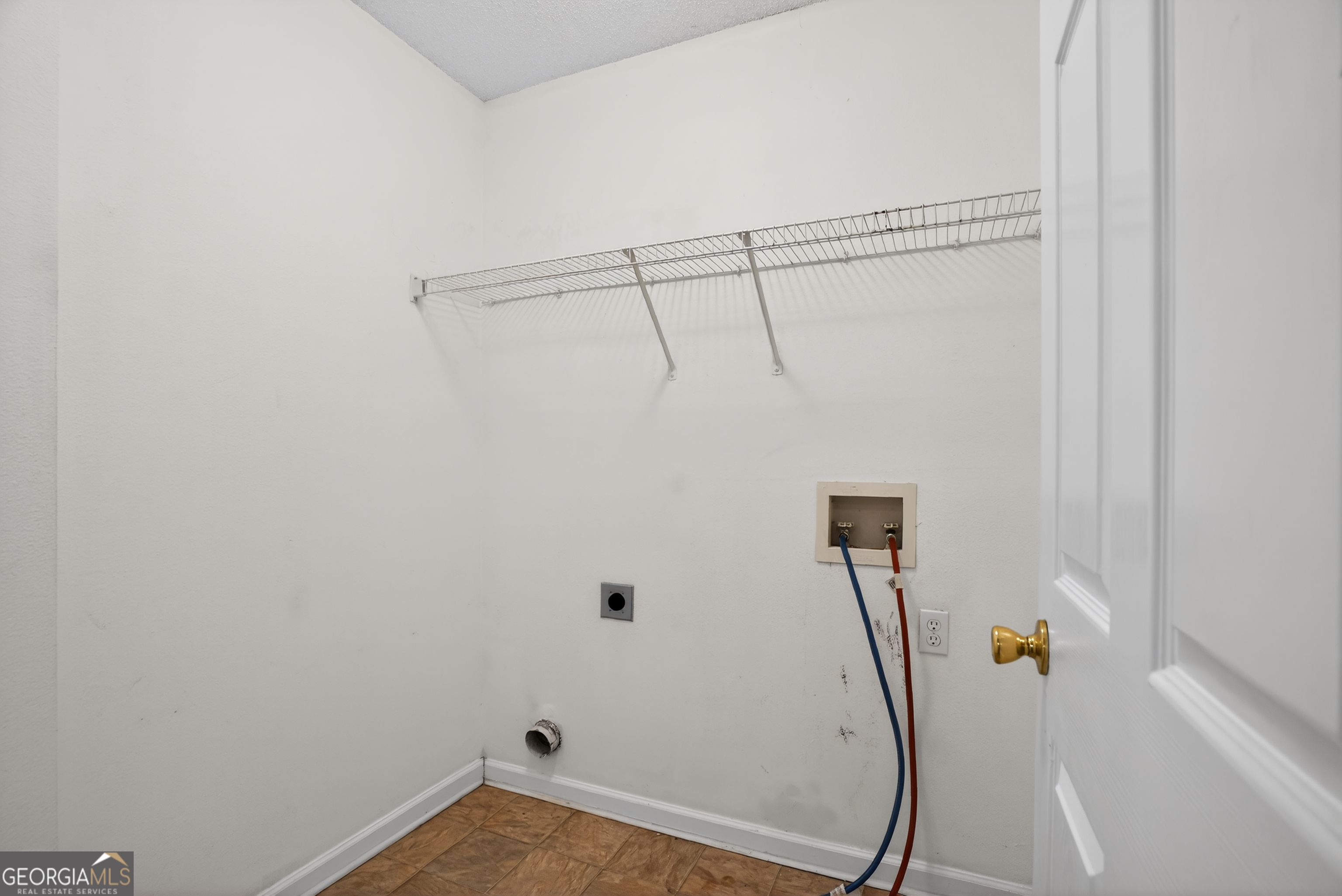 6307 Klondike River Road Property Photo 39