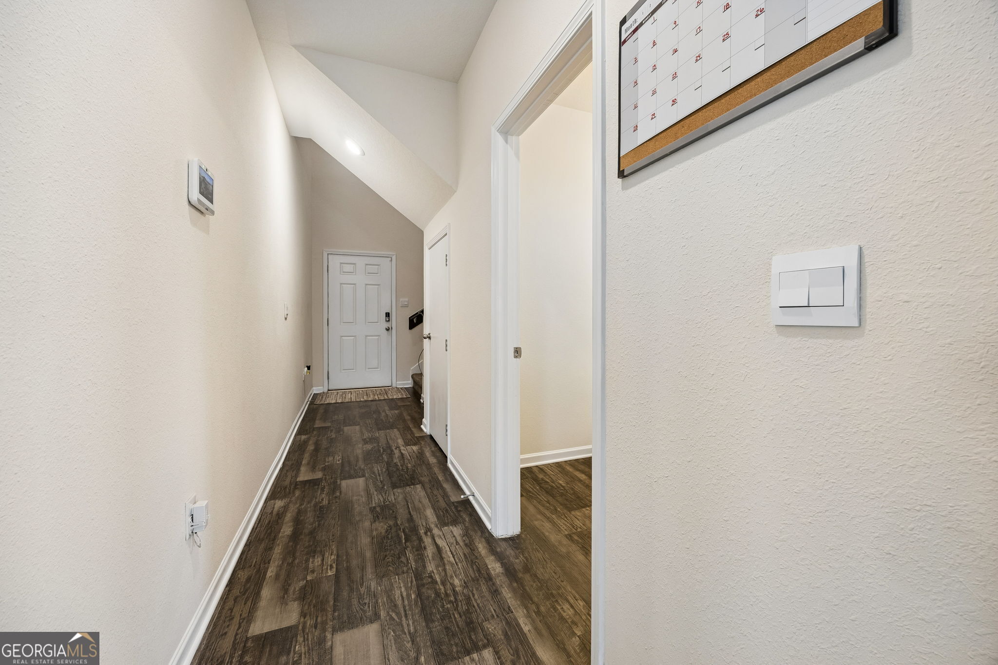 127 Ashwood Circle Property Photo 8