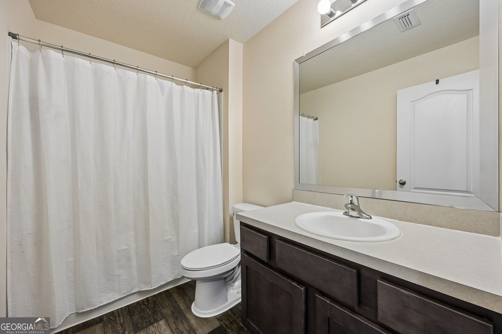 127 Ashwood Circle Property Photo 38