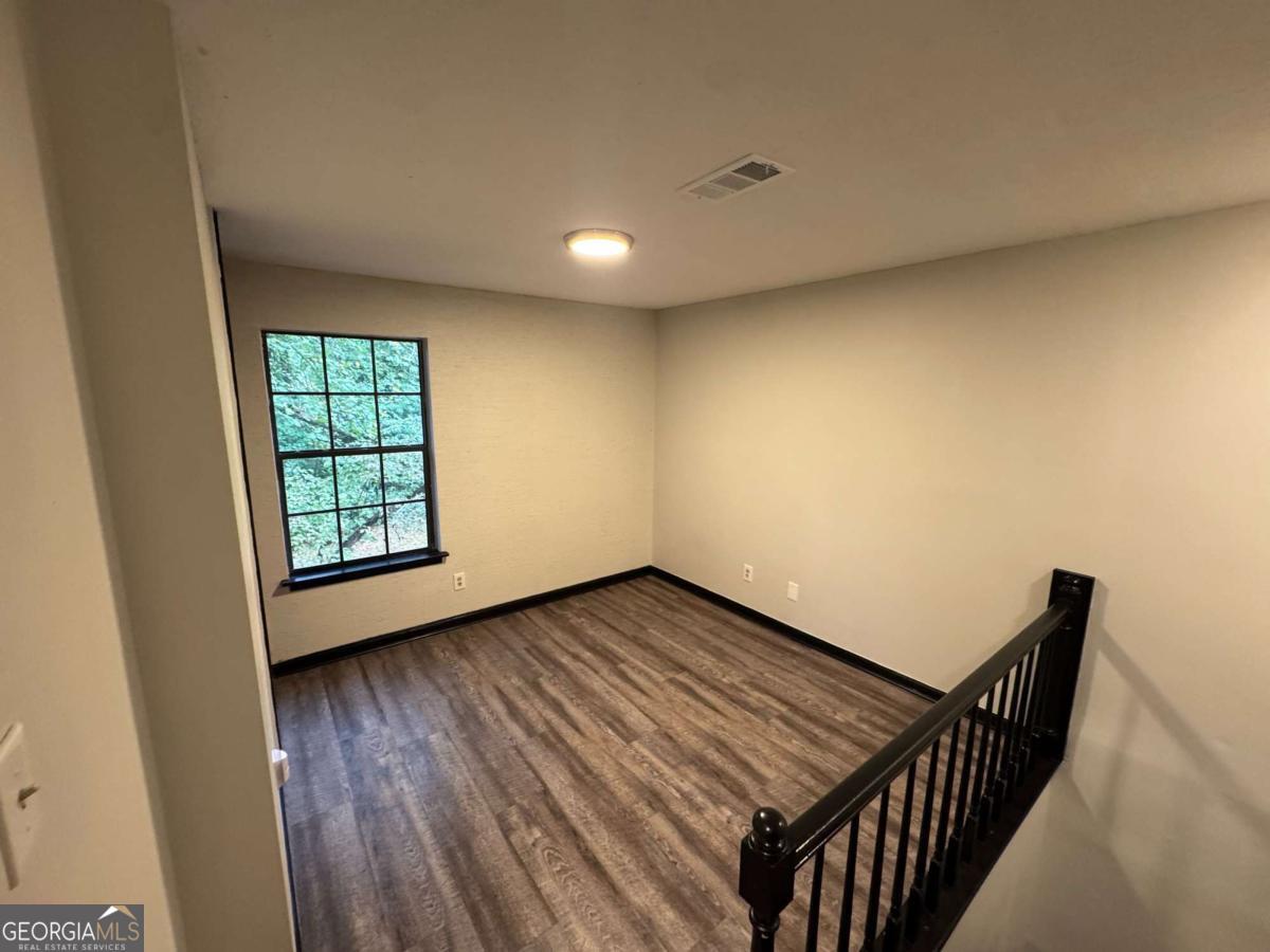 1413 Stone Mill Trace Property Photo 10