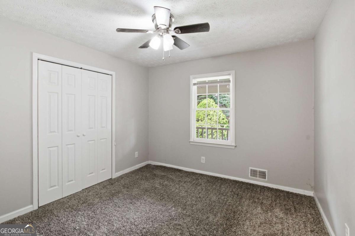 2671 Pine Log Way Property Photo 13