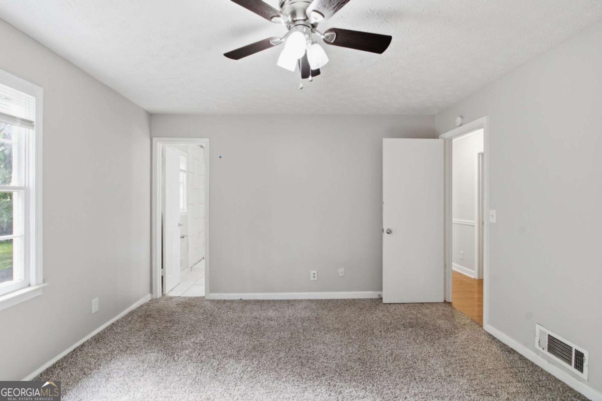2671 Pine Log Way Property Photo 18