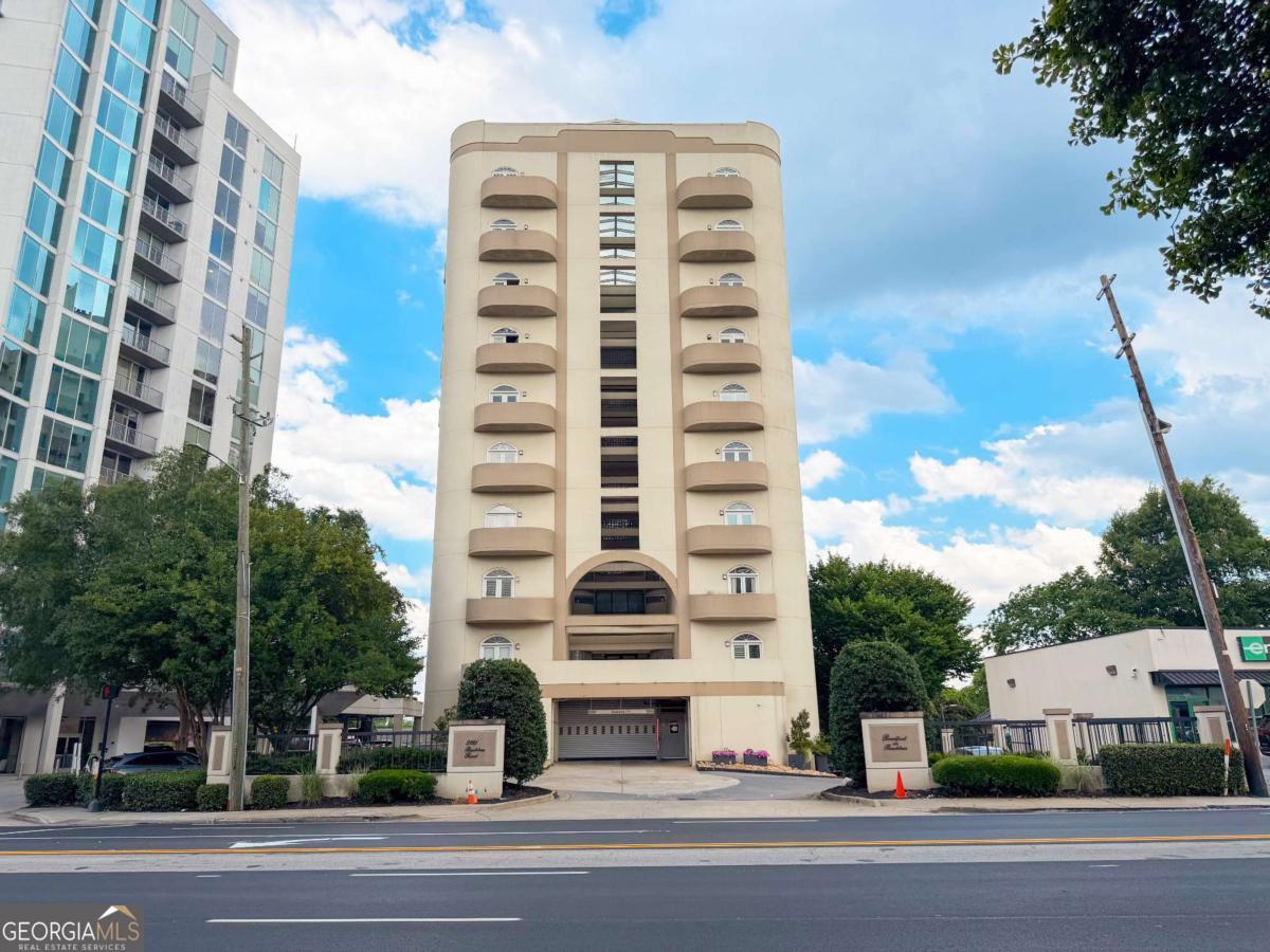 2161 Peachtree Road NE # 708 Property Photo 1