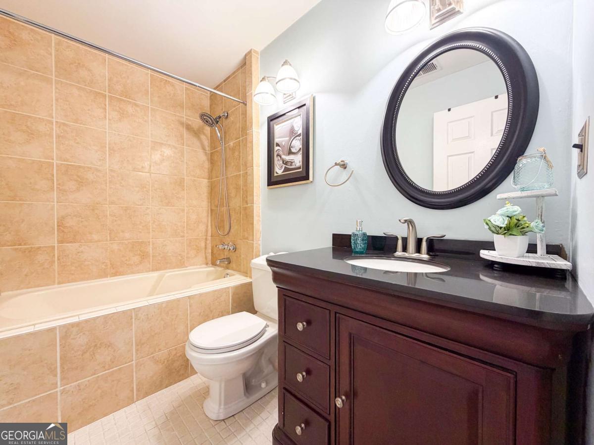 2161 Peachtree Road Ne # 708 Property Photo 12