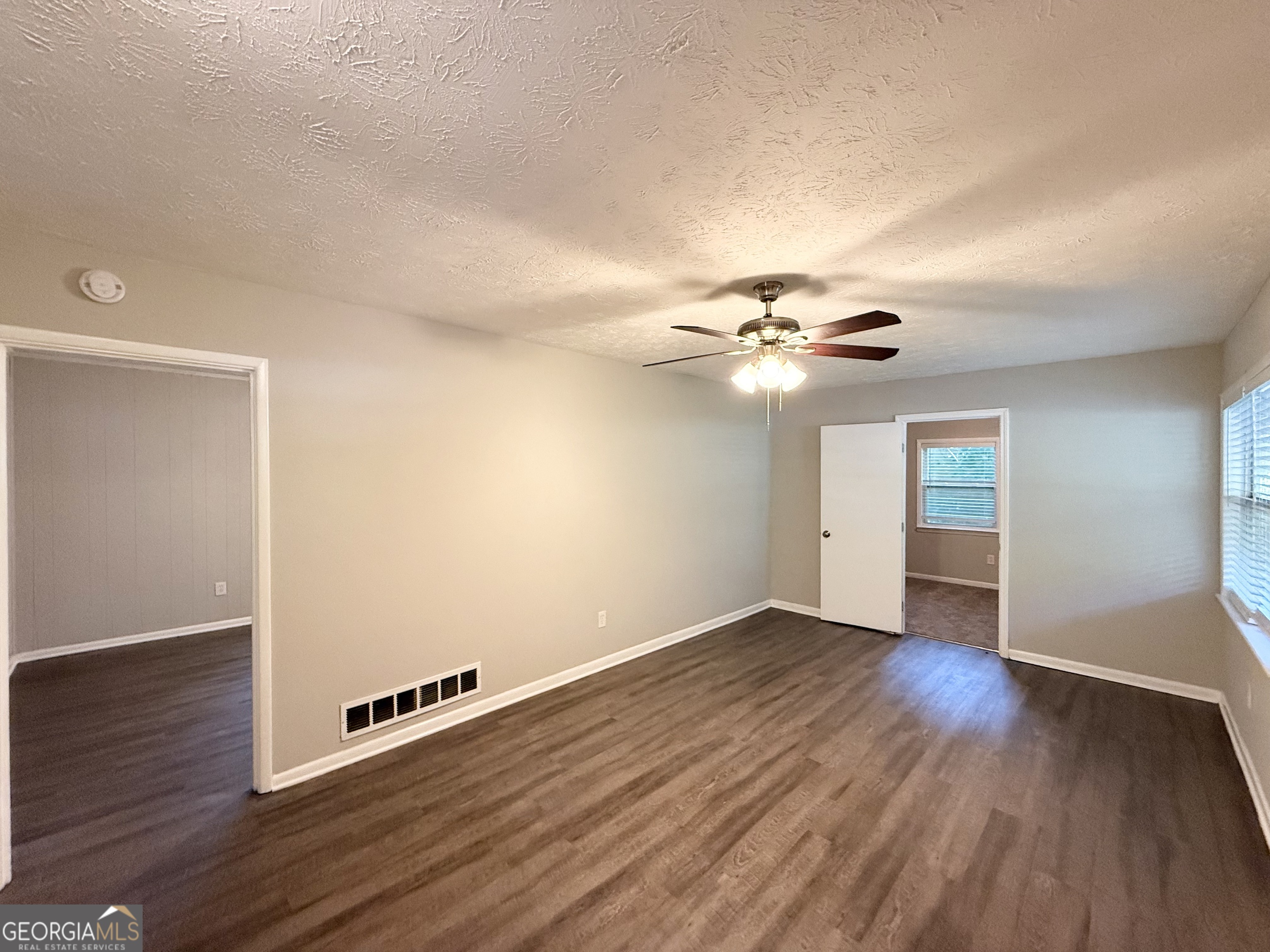 4442 Cedar Ridge Trail Property Photo 3
