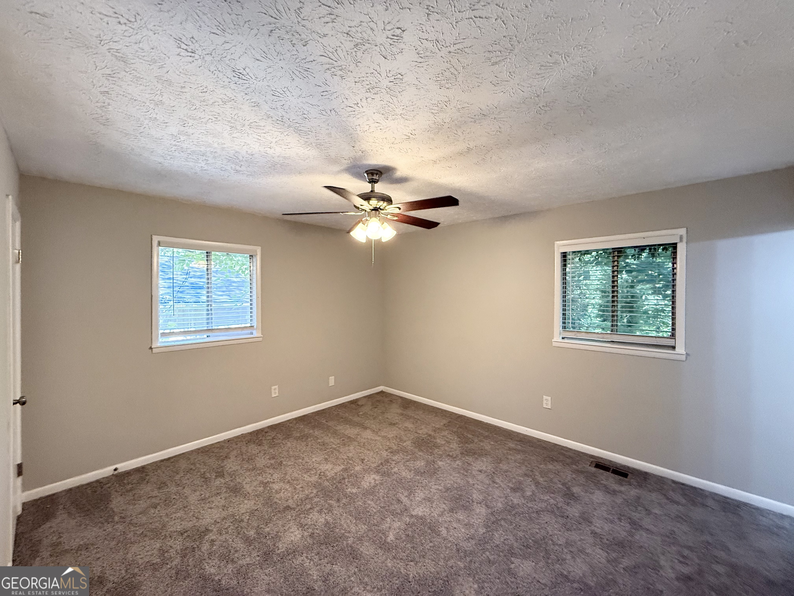 4442 Cedar Ridge Trail Property Photo 4