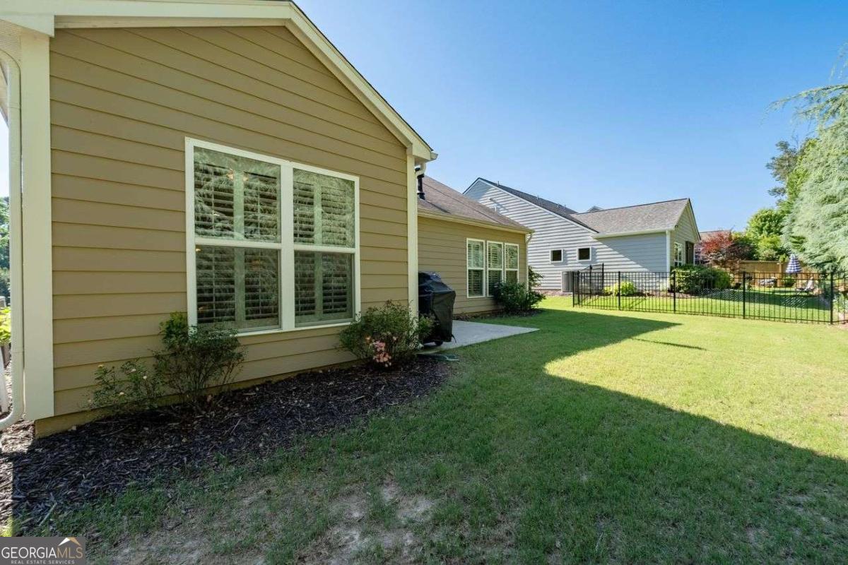 7455 Ashford Manor Way Property Photo 27