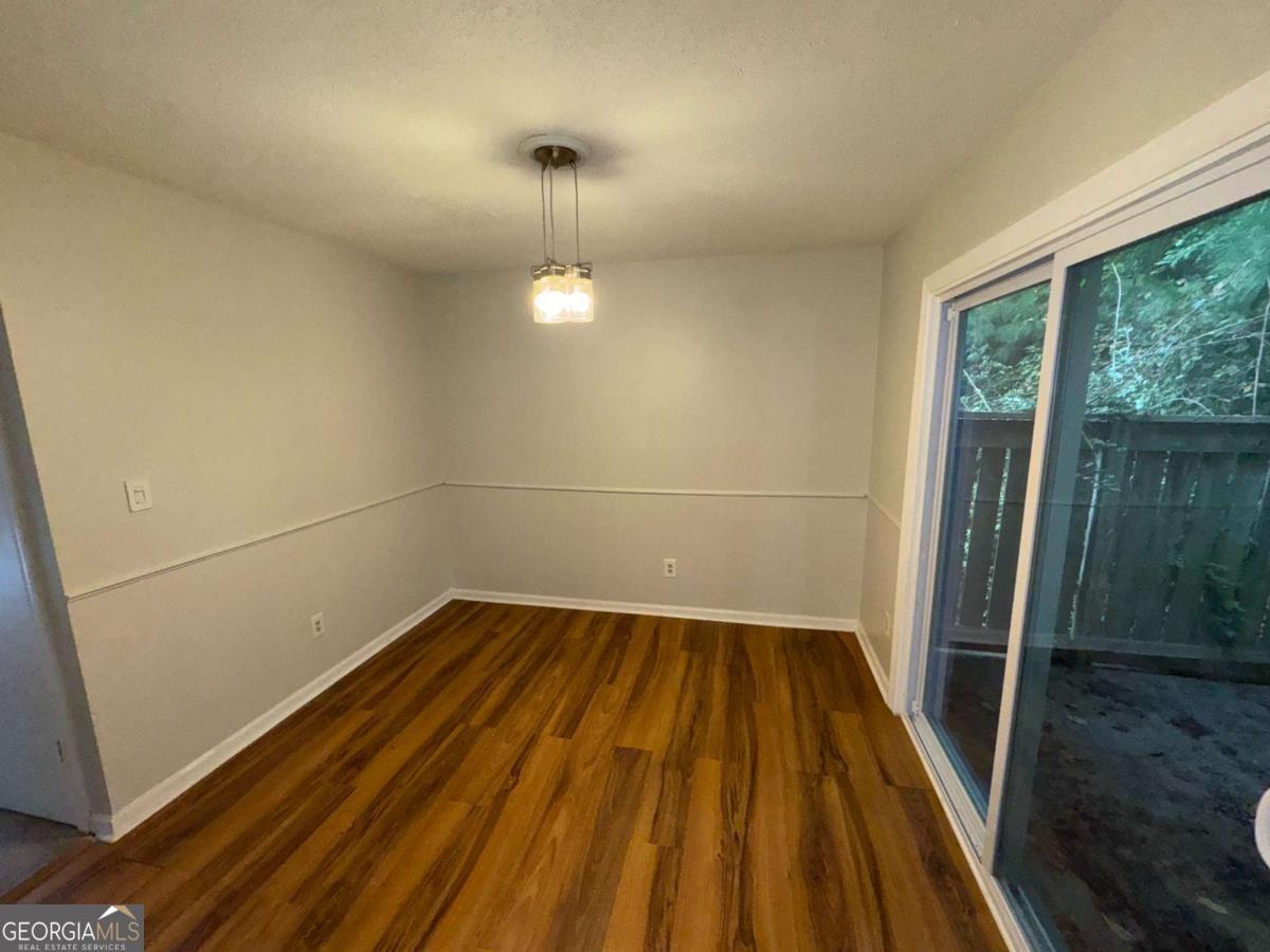 1421 Stone Mill Trace Property Photo 8