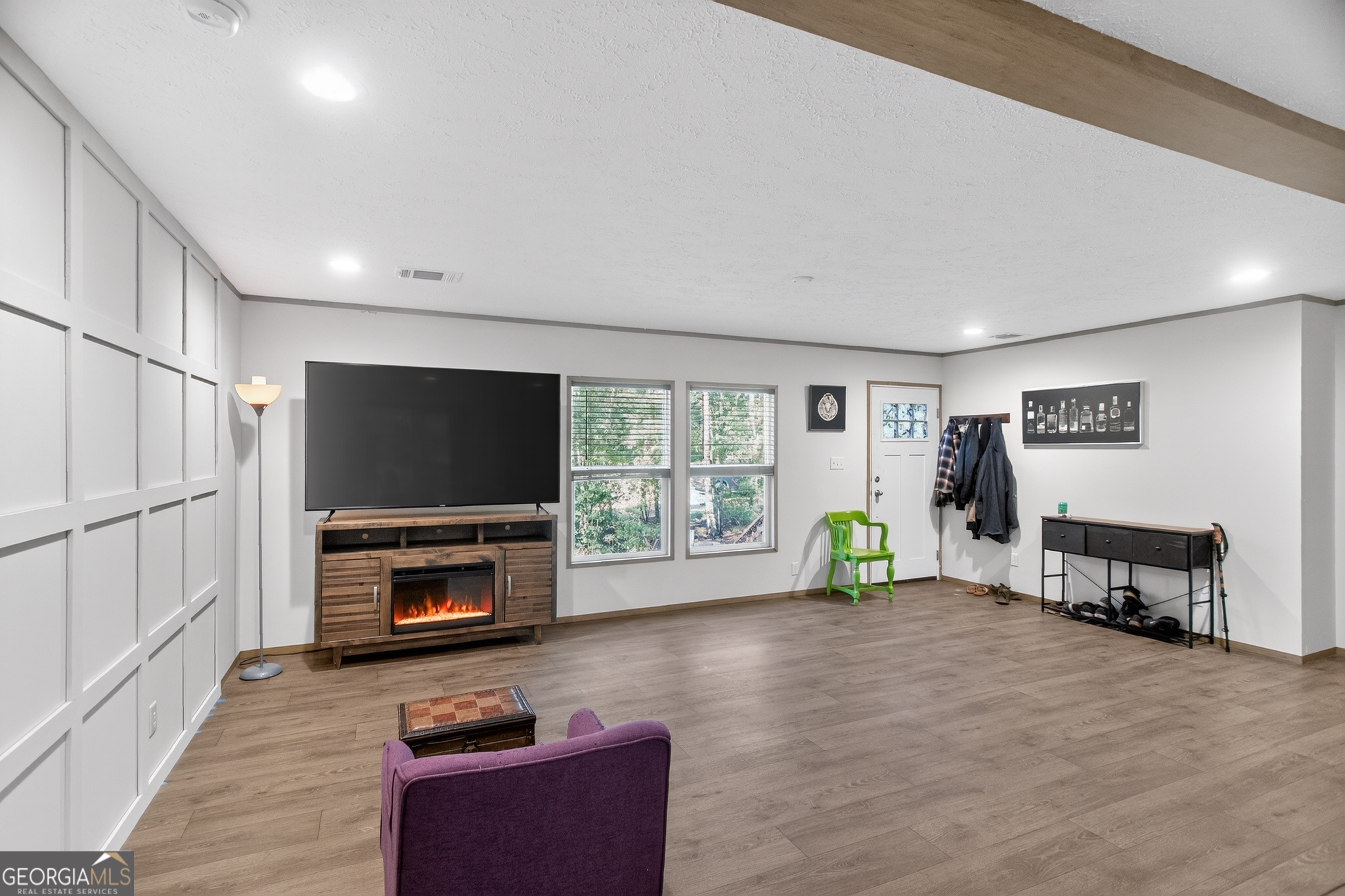 219 Compass Road Property Photo 8