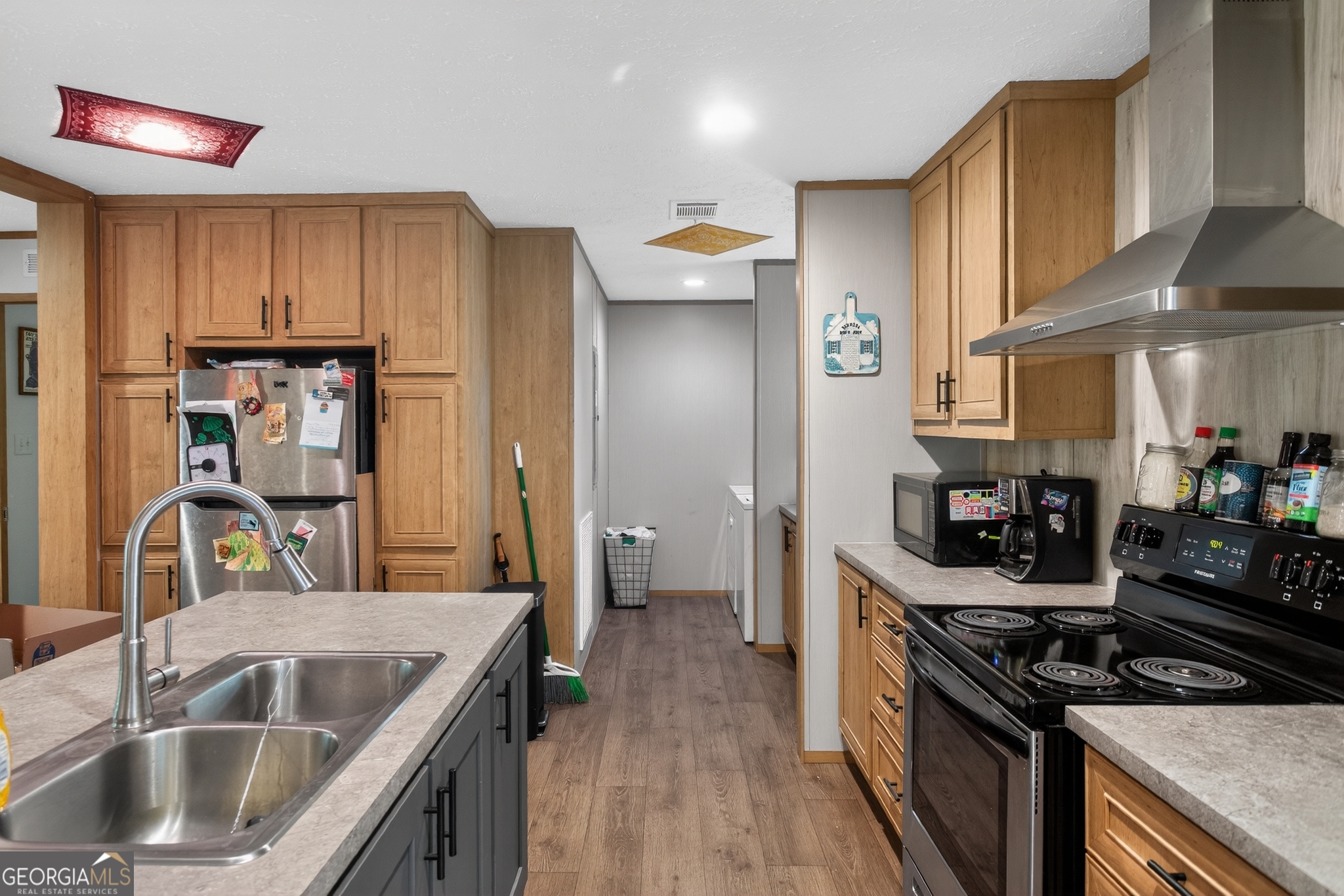 219 Compass Road Property Photo 13