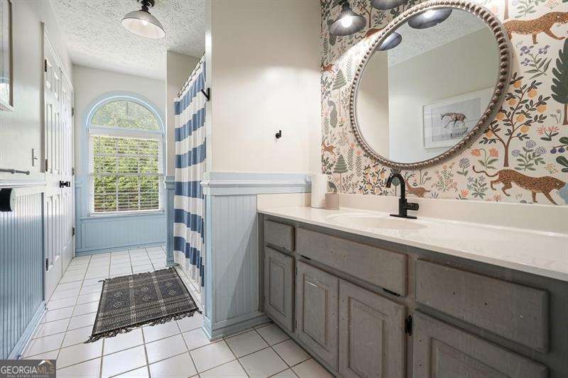410 Windsor Way Property Photo 27