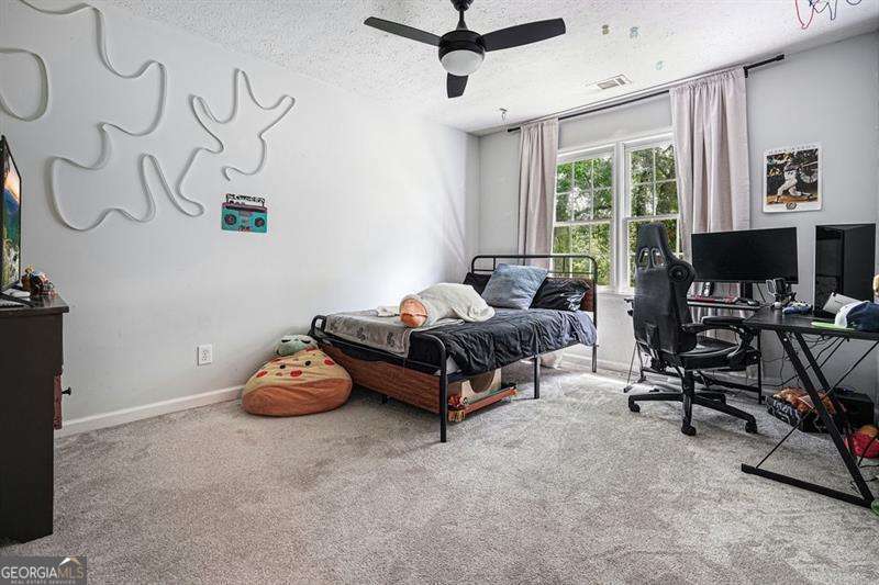 410 Windsor Way Property Photo 28
