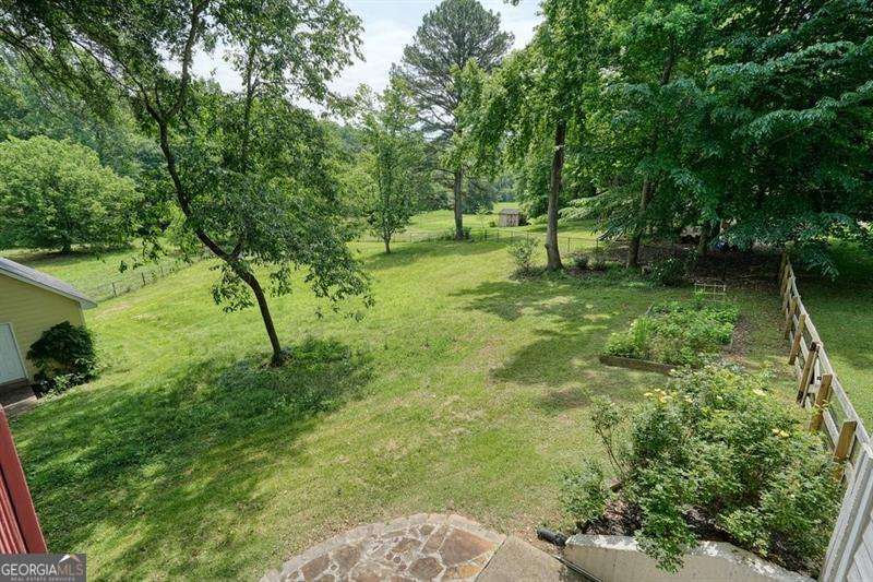 410 Windsor Way Property Photo 32